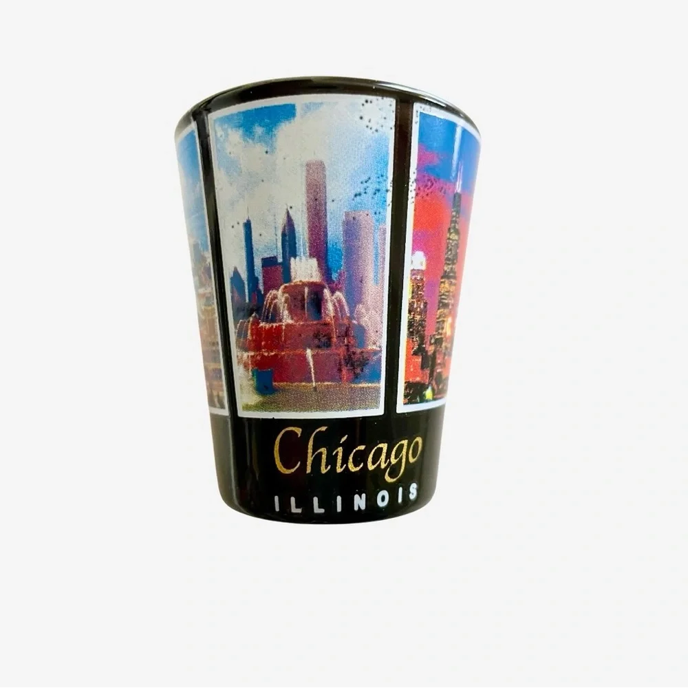 Chicago Illinois Souvenir Vintage Shot Glass